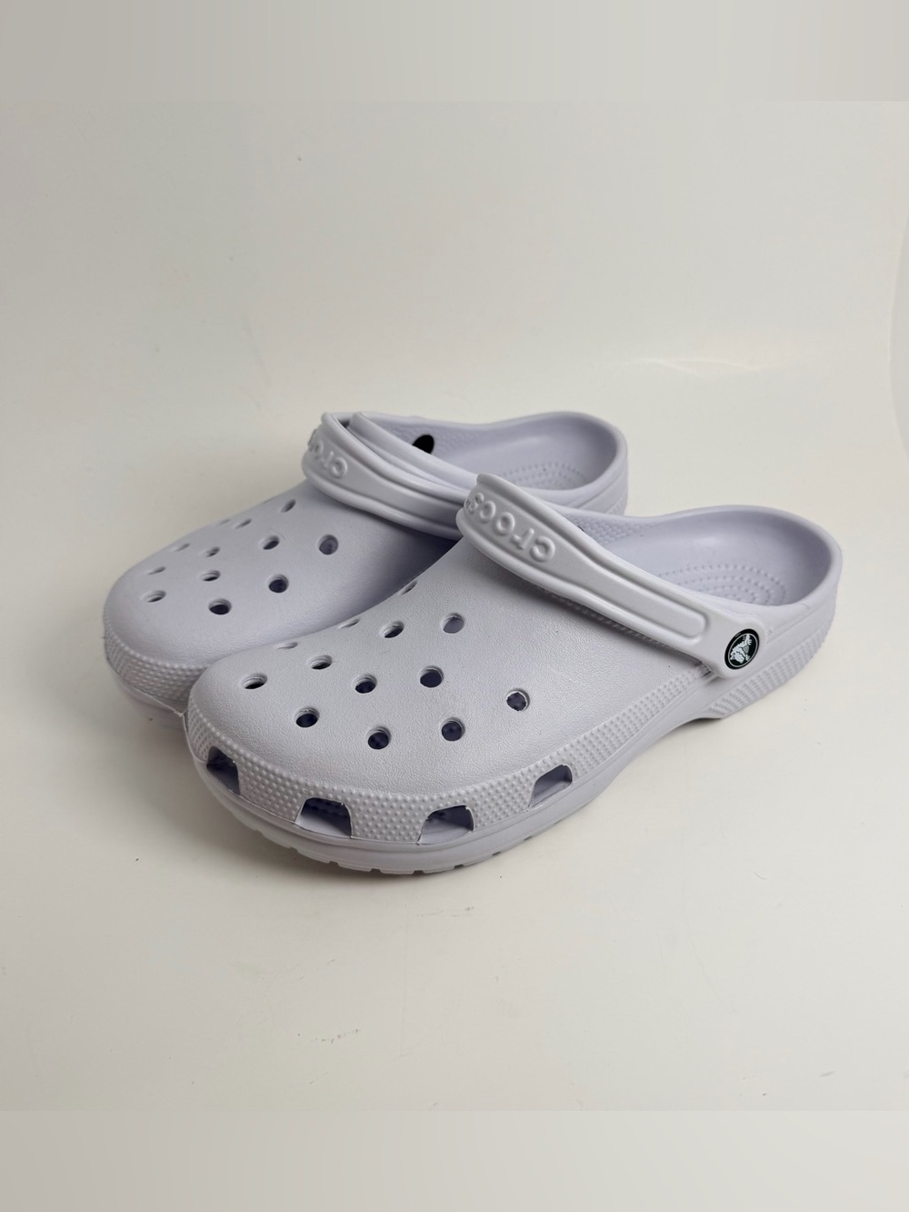 CROCS Classic Clog in Light Lavender